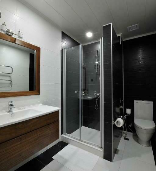 سوییت جونیور, El Resort