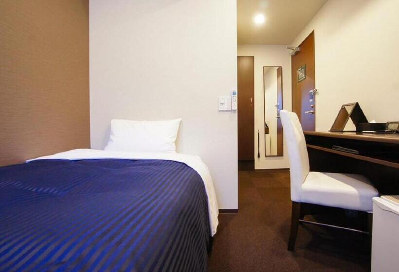 غرفة أساسية سرير مزدوج, Livemax Yokohama Motomachi Ekimae