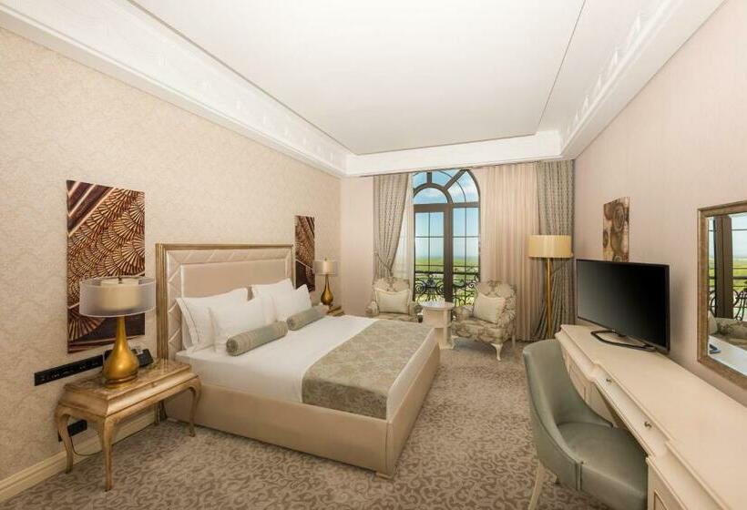 اتاق لوکس با چشم‌انداز دریاچه, Quba Palace Hotel & Golf Resort