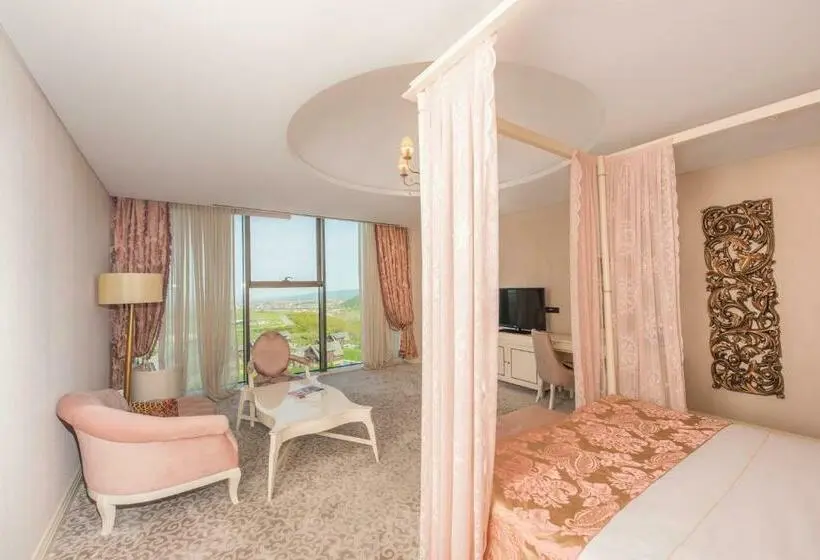 Sviitti, Quba Palace Hotel & Golf Resort