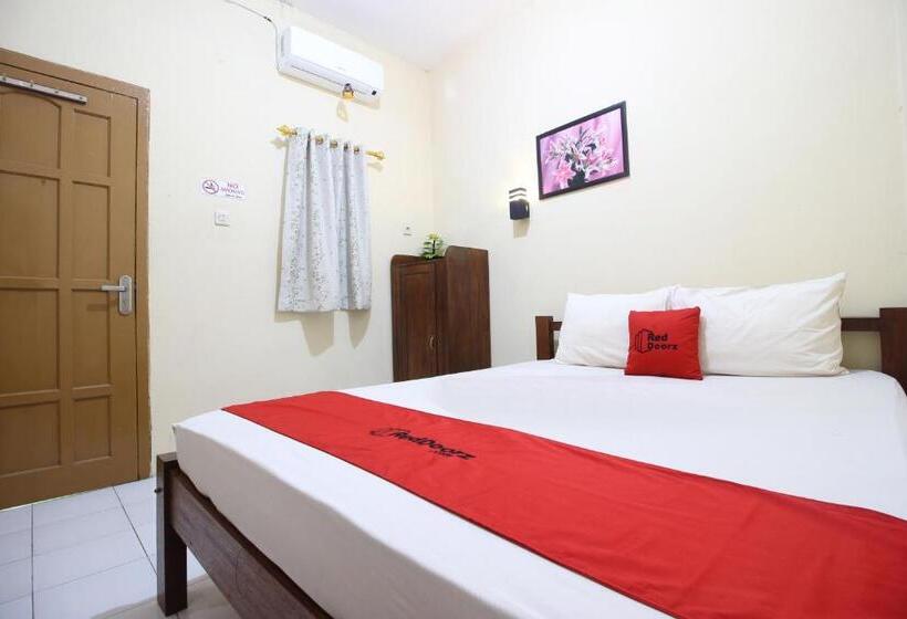 Номер Economy, Reddoorz @ Jalan Parangtritis