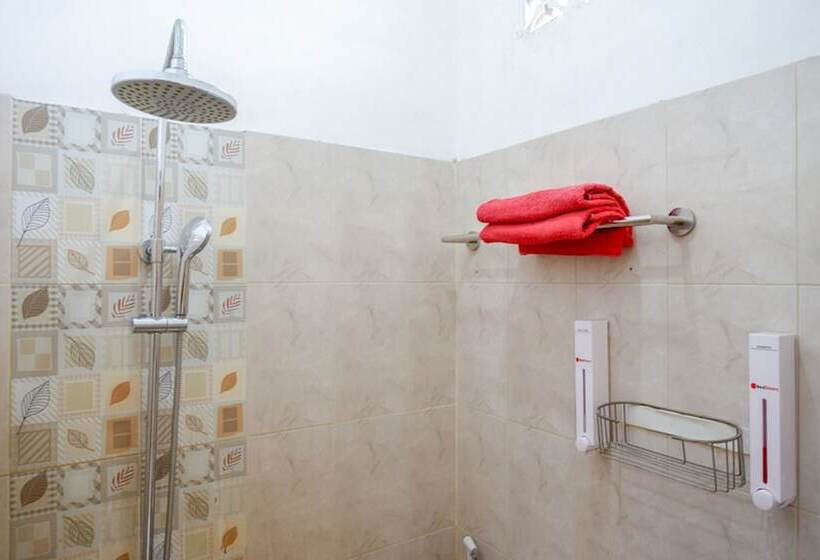 Номер Economy, Reddoorz @ Jalan Parangtritis