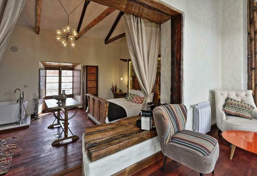 سوئیت پرزیدنت, On Hotel Boutique