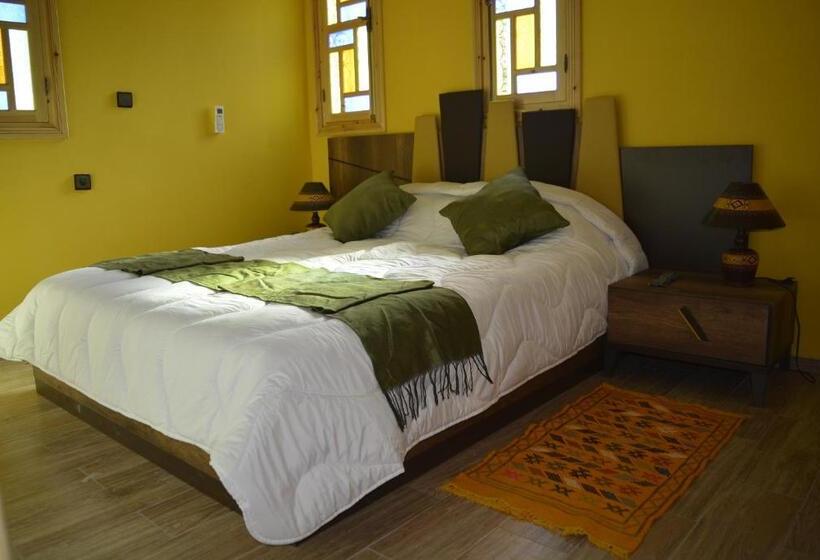 اتاق استاندارد, Maison D Hôtes Tinwitchi