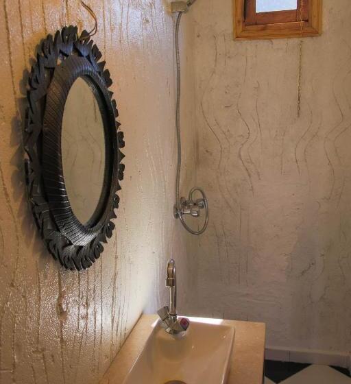 اتاق استاندارد با چشم‌انداز, Riad Malak