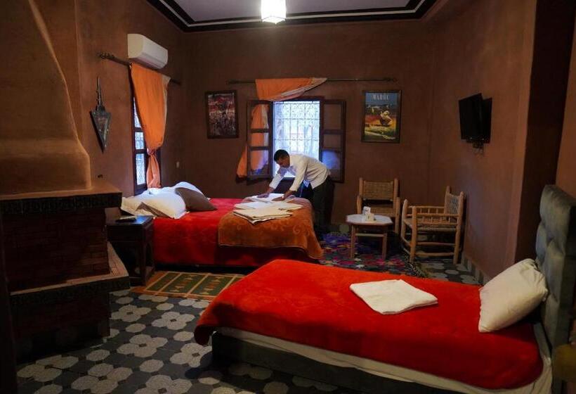 اتاق استاندارد سه تخته با چشم‌انداز باغ, Riad Malak