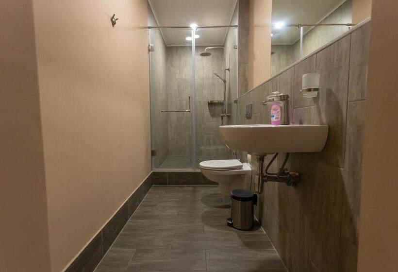 اتاق خانوادگی, Koisha