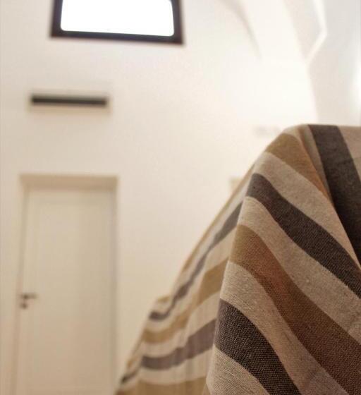 חדר סטנדרט לשלושה, A Casa Ventotto