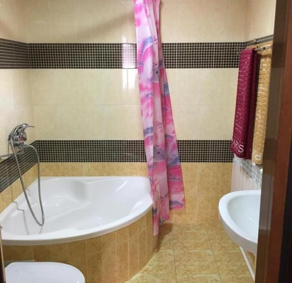 Quarto Estandar, Shahram Plus