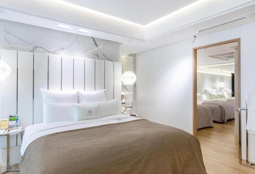 اتاق لوکس چهار تخته, Chao Motel