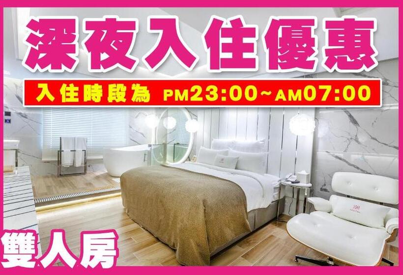 اتاق استاندارد, Chao Motel