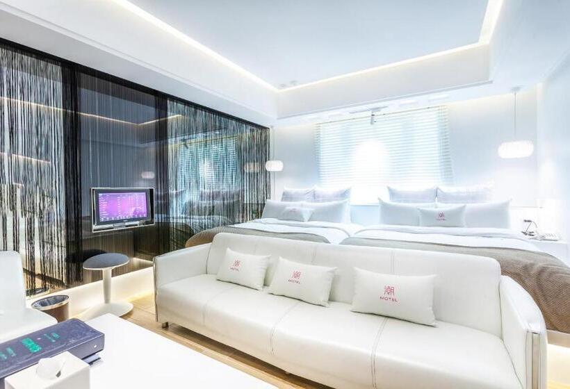 اتاق لوکس چهار تخته, Chao Motel