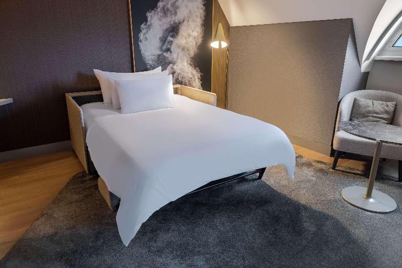 اتاق لوکس چهار تخته, Chao Motel