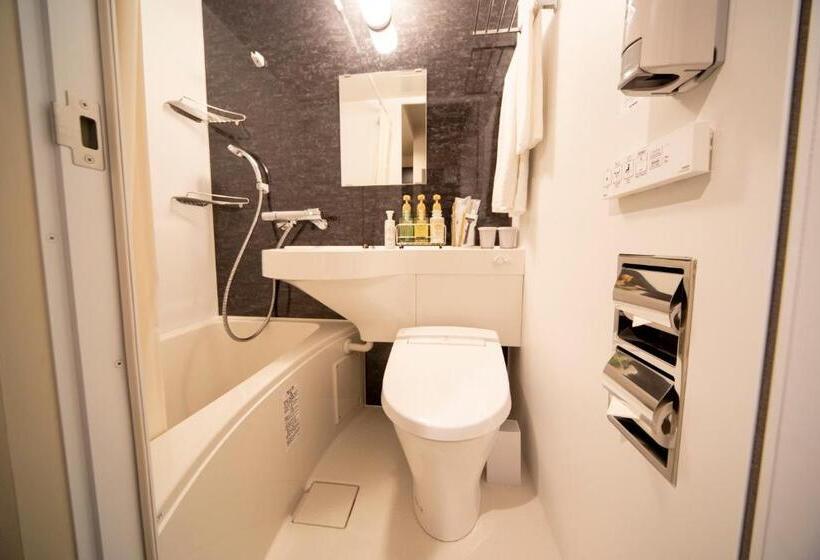 스탠다드 룸, The Grandeur