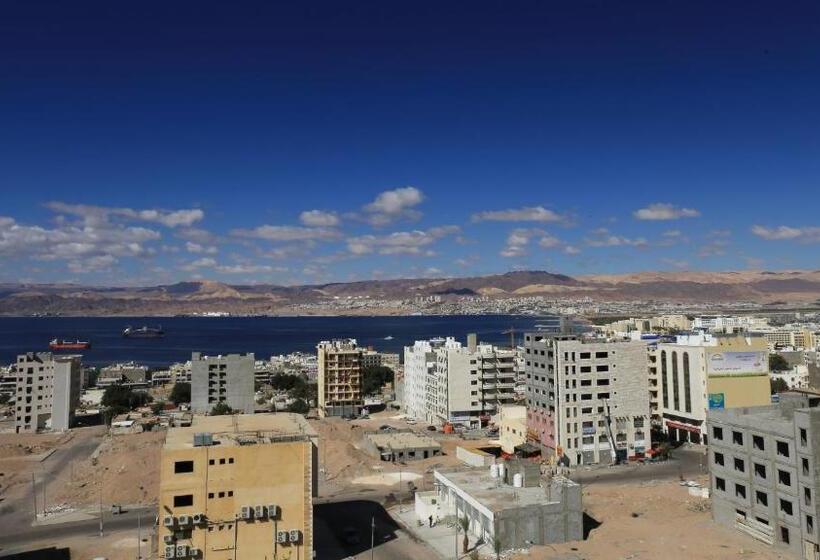 اتاق اکونومی, Weekend