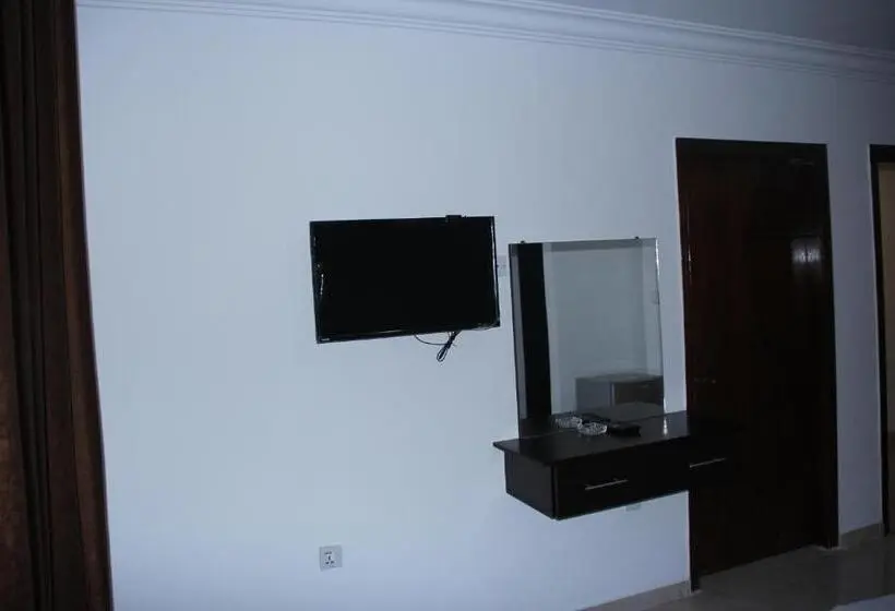 اتاق استاندارد با بالکن, Weekend