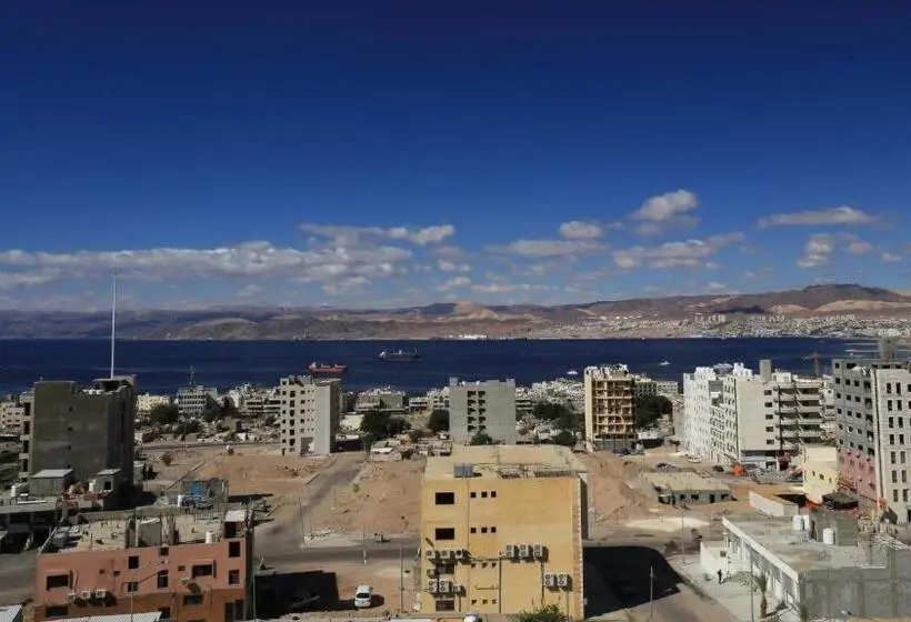 آپارتمان 1 خوابه با چشمانداز دریا, Weekend