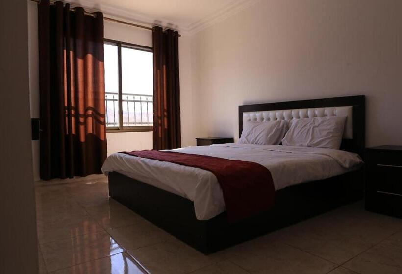 آپارتمان 2 خوابه, Weekend