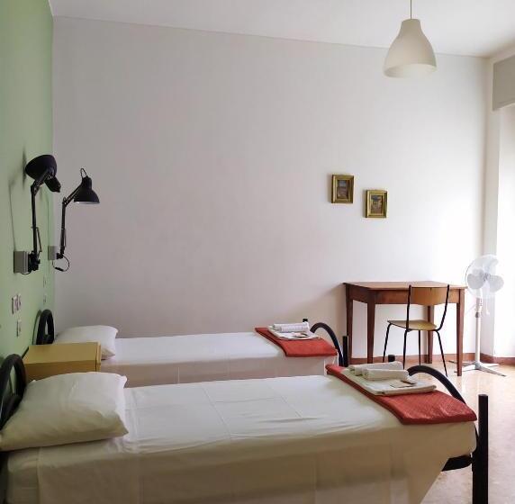 标准间带阳台, Ostello Delle Cartiere