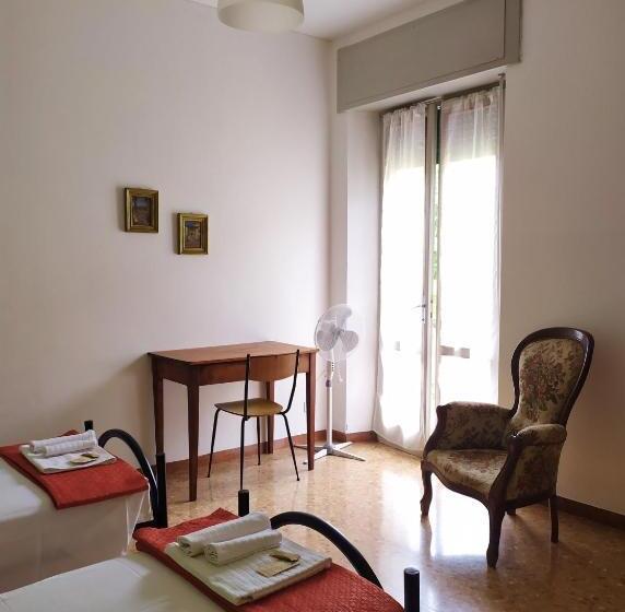 标准间带阳台, Ostello Delle Cartiere