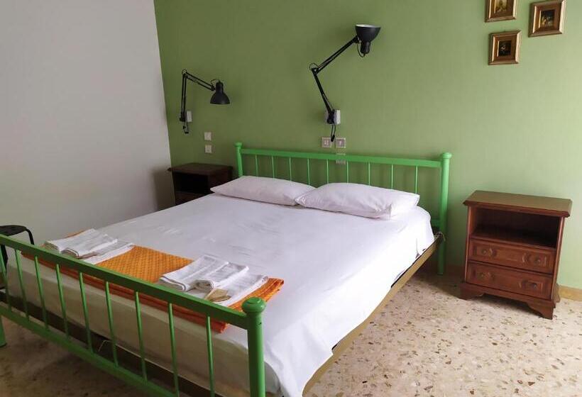 标准间带阳台, Ostello Delle Cartiere