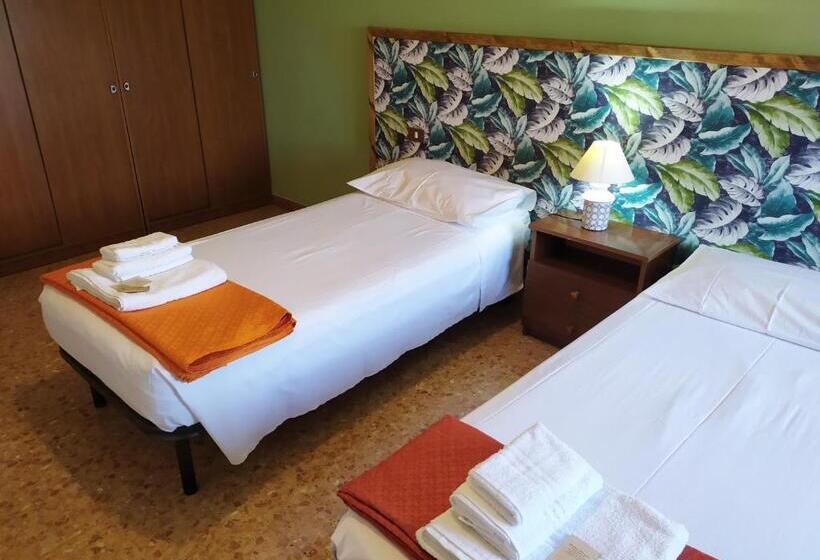 家庭间, Ostello Delle Cartiere