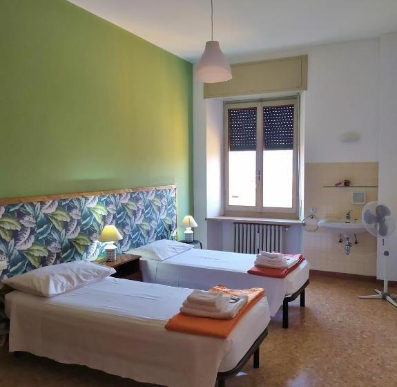 家庭间, Ostello Delle Cartiere