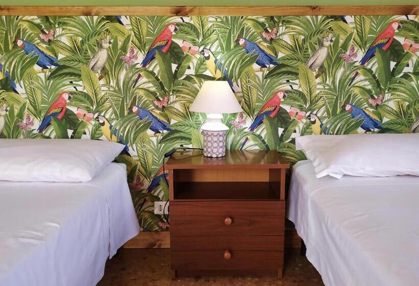 家庭间, Ostello Delle Cartiere