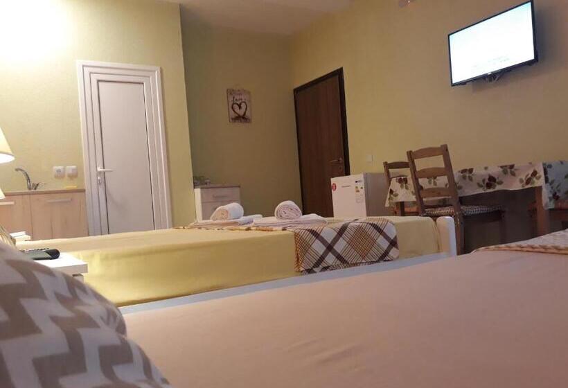 اتاق راحتی سه تخته, Vila & Apartments Matea