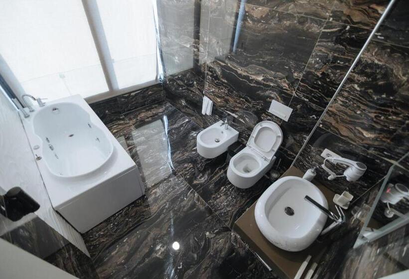 סוויטת ג'וניור, Brilliant Hotel & Spa