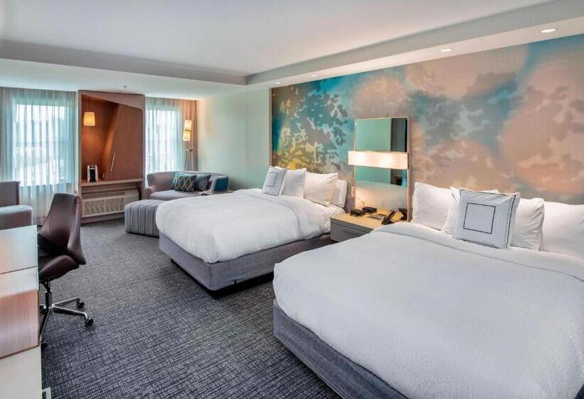 اتاق استاندارد با تخت دو نفره بزرگ, Courtyard By Marriott Raleigh Cary/parkside Town Commons