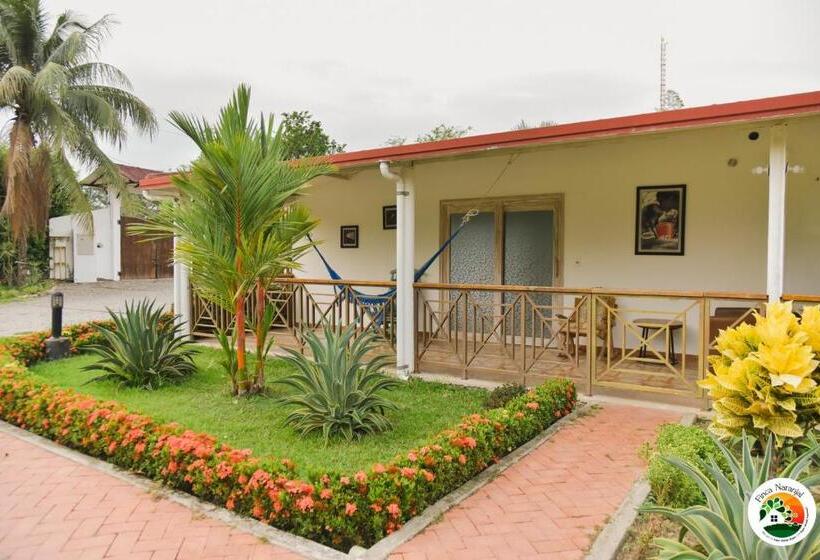 带阳台的三人标准间, Finca Naranjal