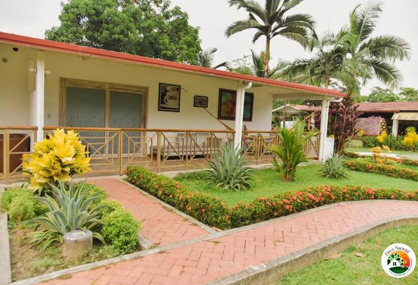 家庭房带园景, Finca Naranjal