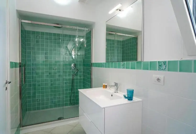 景色の見えるスタンダード４人部屋, Residenza D'epoca Olimpia