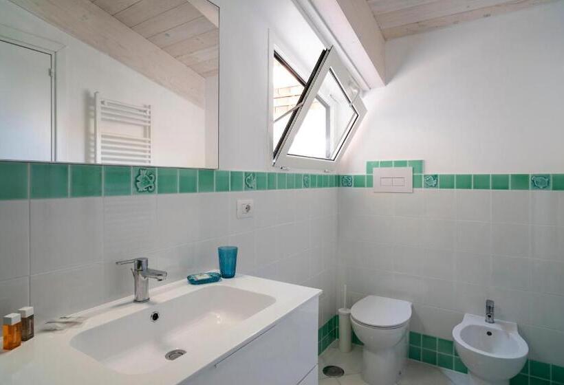 스탠다드 4인용 룸 바다전망, Residenza D'epoca Olimpia