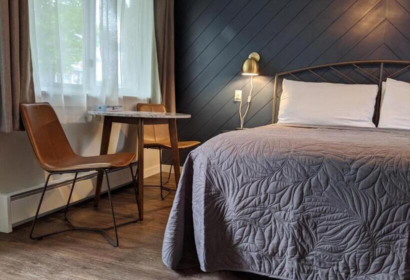 غرفة قياسية سرير كينج, Cedar Court Inn