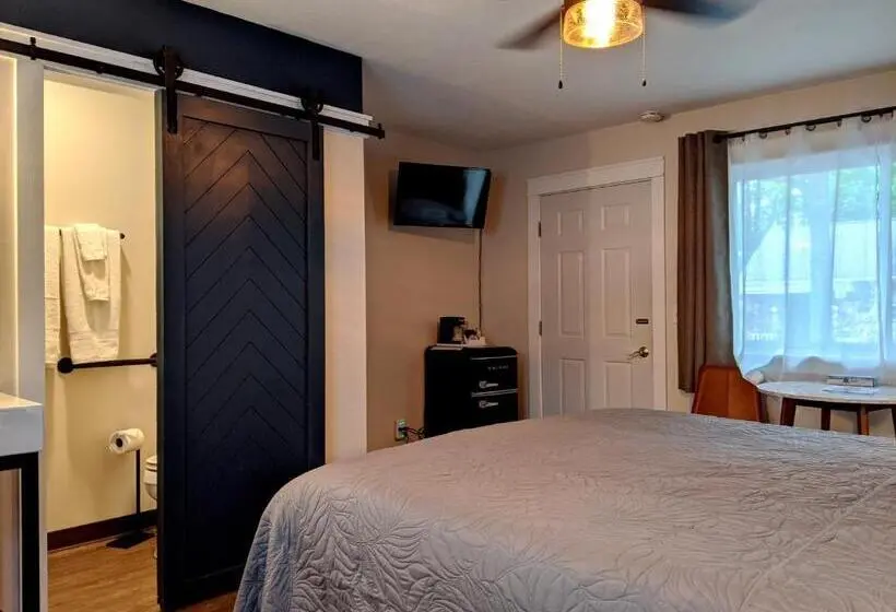 Standard-huone King-vuode, Cedar Court Inn