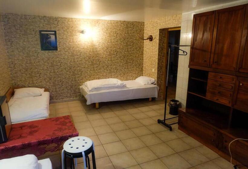 اتاق چهار تخته با دستشویی مشترک, A&l Private Rooms In Kaunas