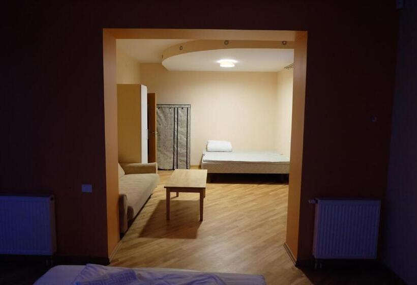 اتاق استاندارد چهارنفره با سرویس بهداشتی مشترک, A&l Private Rooms In Kaunas