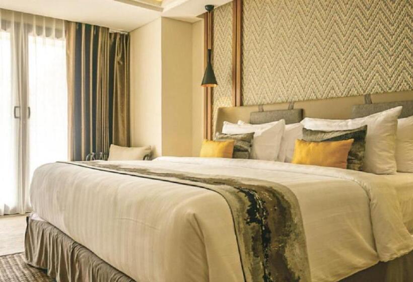 带大床的标准间, Louis Kienne Resort Senggigi