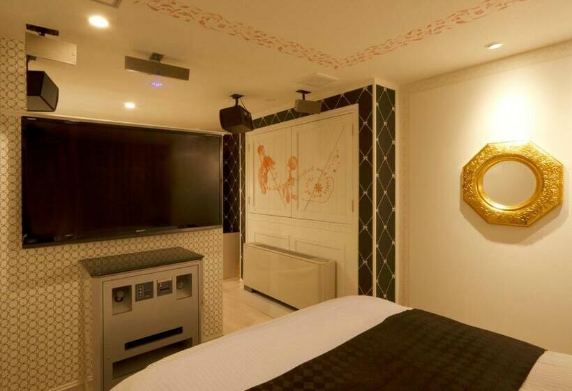 标准间带漩涡浴缸, Birthday Kakamigahara