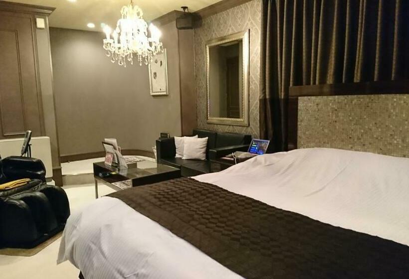 חדר סטנדרט עם ג'קוזי, Birthday Kakamigahara