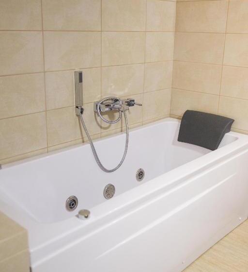 バスタブ付きスタンダードルーム, Attico