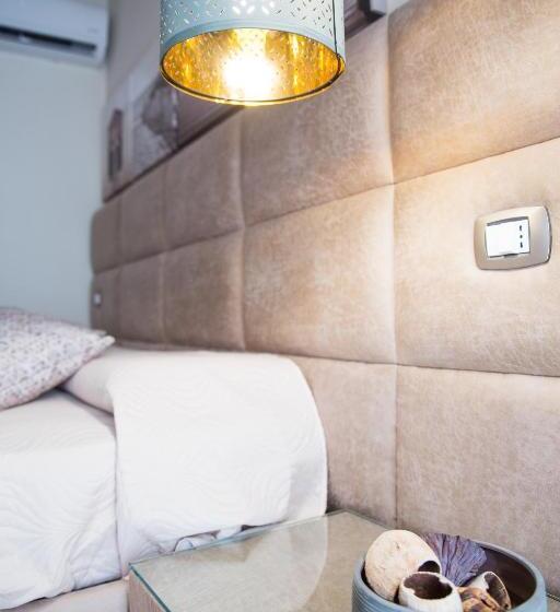 スタンダードルーム, Attico