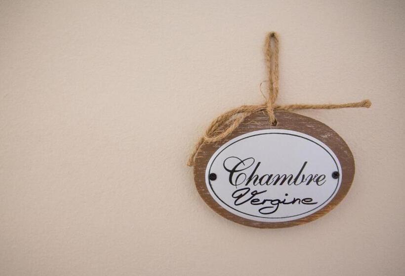 バスタブ付きスタンダードルーム, Attico