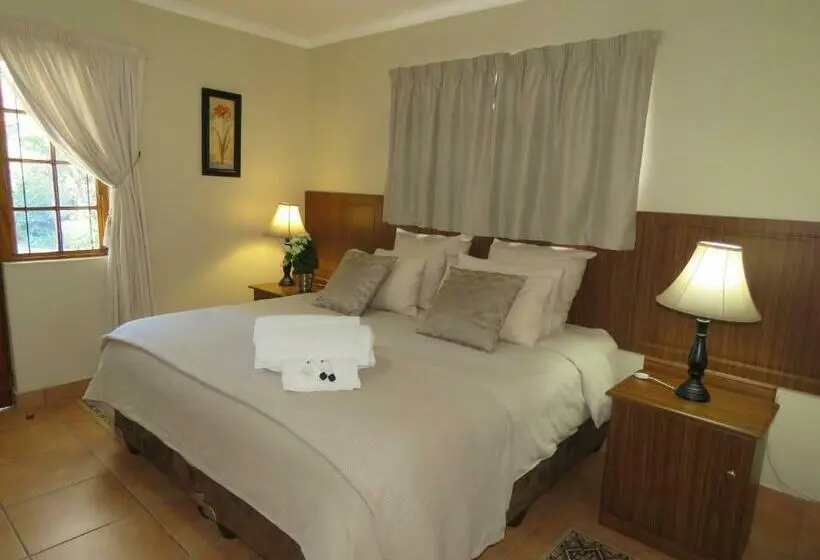 プールの見えるデラックスルーム, Butterscotch B&b