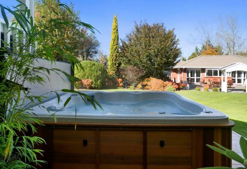 デラックススイート, The Retreat Luxury Garden Villa