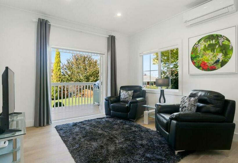 デラックススイート, The Retreat Luxury Garden Villa