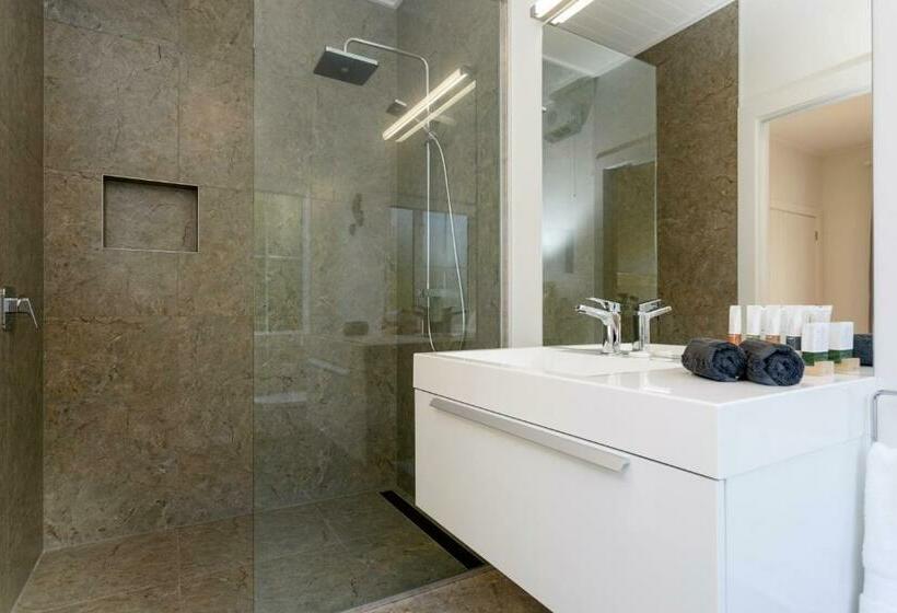 デラックススイート, The Retreat Luxury Garden Villa