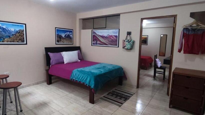 Номер Стандарт Трехместный, Hb Leos Eirl